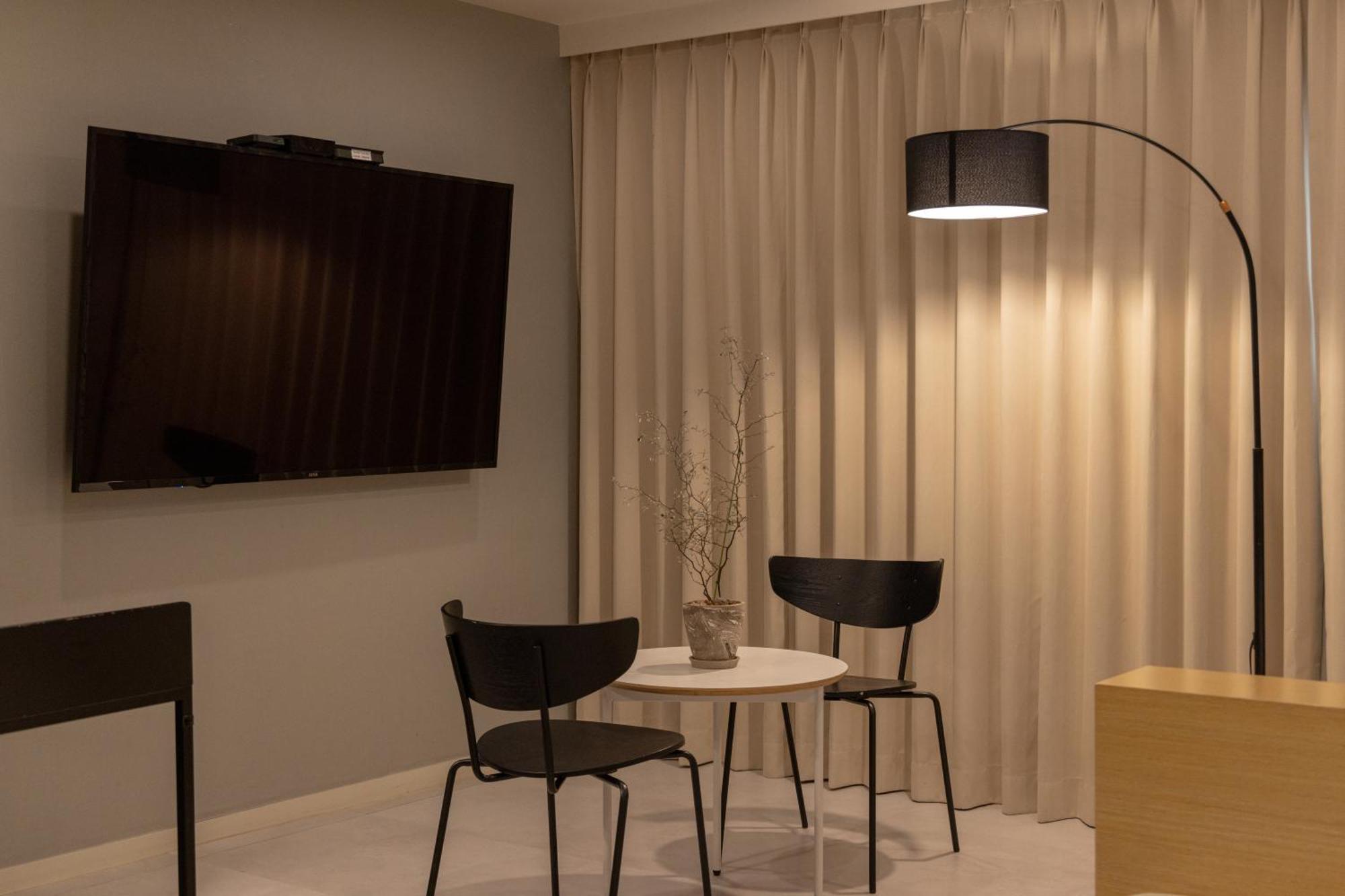 Object Aank Hotel Gumi ภายนอก รูปภาพ